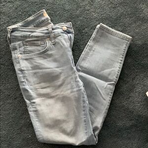 Women's Light Blue Jeans